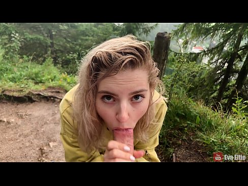 ❤️ মেয়ে একটি পাবলিক blowjob পরে কাম গিলে - Eva Elfi ❤️  যৌনতা  ﹏
